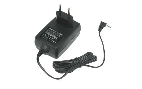Блок питания для планшета Huawei 10W 5V 2A 3.0x1.0mm UE15W1-050200SPAW Блок питания для планшета Huawei 10W 5V 2A 3.0x1.0mm UE15W1-050200SPAW