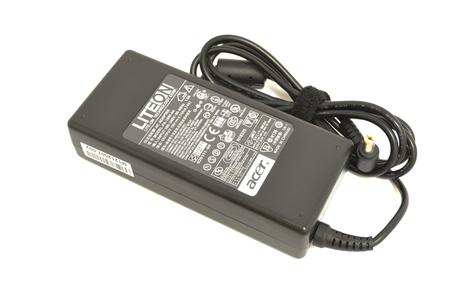 Зарядное устройство для ноутбука Acer 90Вт 19В 4.74A 5.5x1.7мм PA-1900-05 Orig Зарядное устройство для ноутбука Acer 90Вт 19В 4.74A 5.5x1.7мм PA-1900-05 Orig