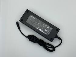 Блок живлення для ноутбука Toshiba 120Вт 19В 6.3A 5.5x2.5мм PA3381U Orig