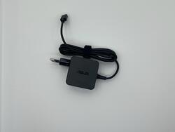 Зарядное устройство для ноутбука Asus AD890026 33Вт 19В 1.75A M-plug Wall OEM