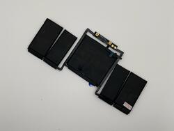 Батарея для ноутбука Apple A1819 MacBook Pro Retina 13 Touch Bar A1706 11.41В Чорна 4314мАч Orig